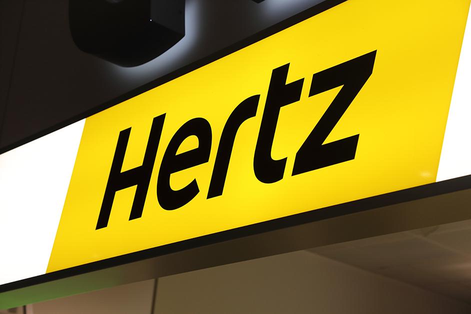 Hertz kattaa asiakaspalvelun kuluja 0200-palvelunumerolla.
